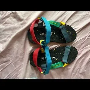 Teddy fresh / Velcro sandals / size 7 mens Teddy Fresh Combat Ready Warrior Sandals Mens Size 7 40  main image 4